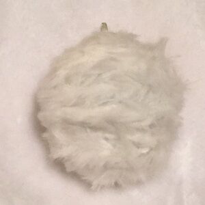 Elegant White Fluffy Home Accent